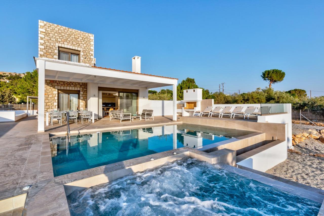 Amberblue Pefkos * Pefki