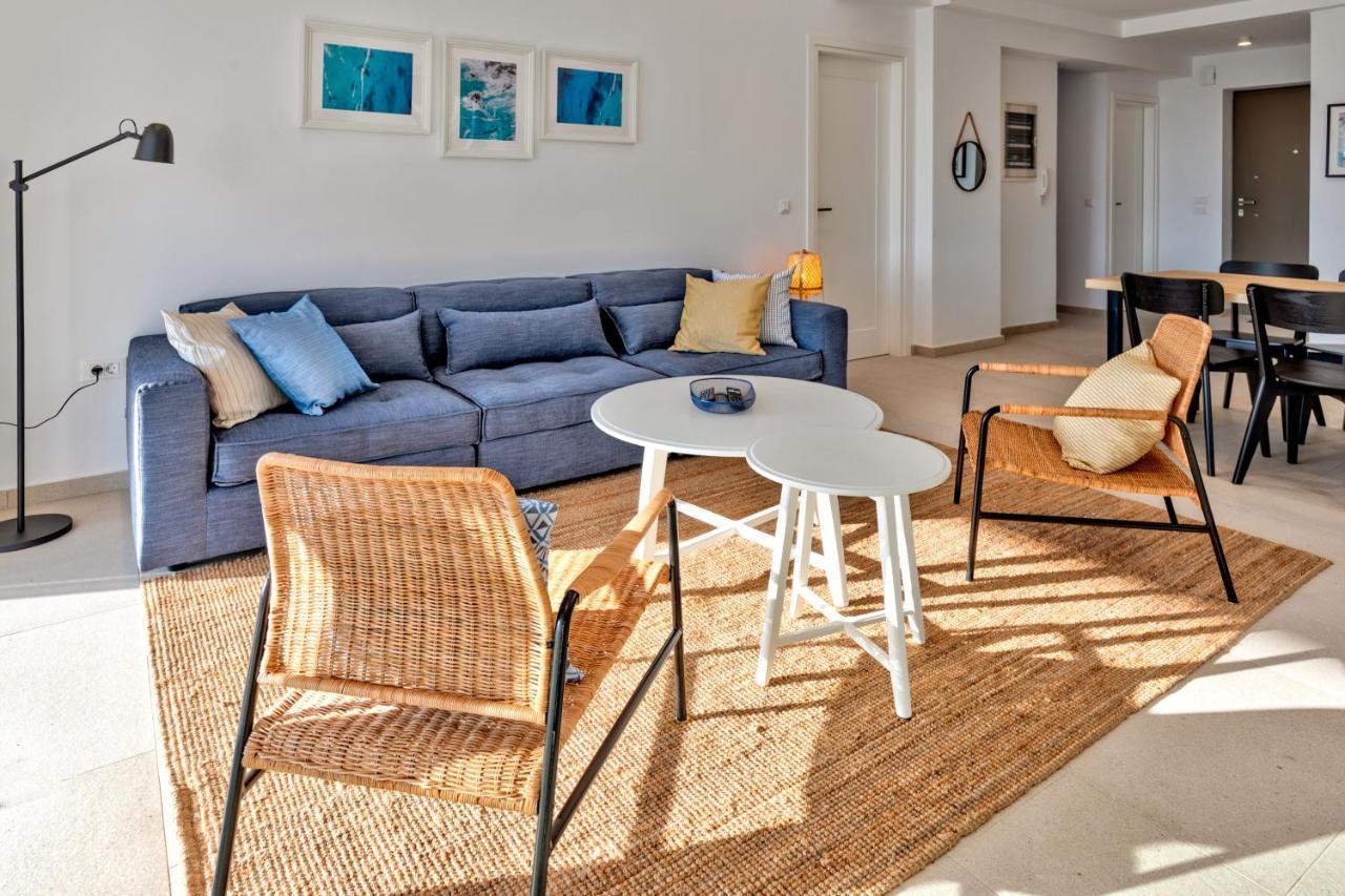 Amberblue Pefkos Vila